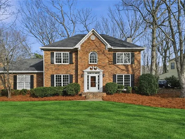 100 Stone Gate Way, Mableton, GA 30126