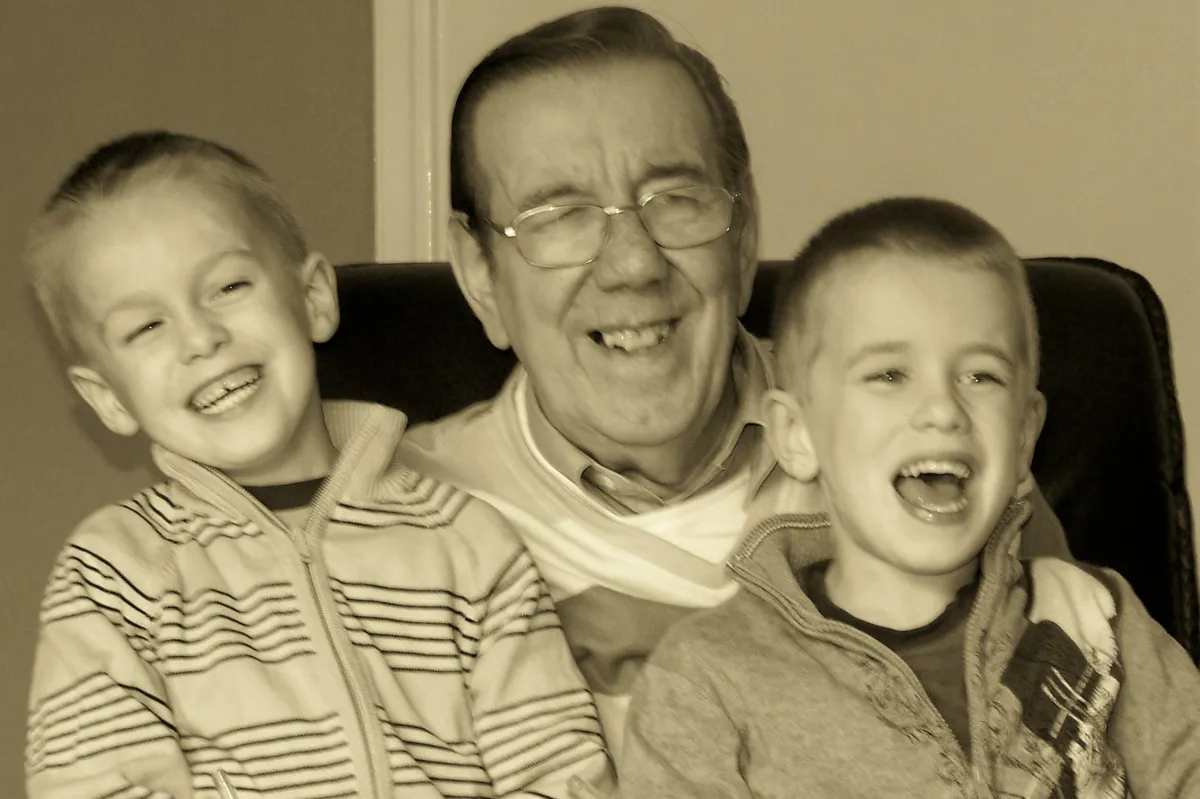 Elle's dad with his grandsons