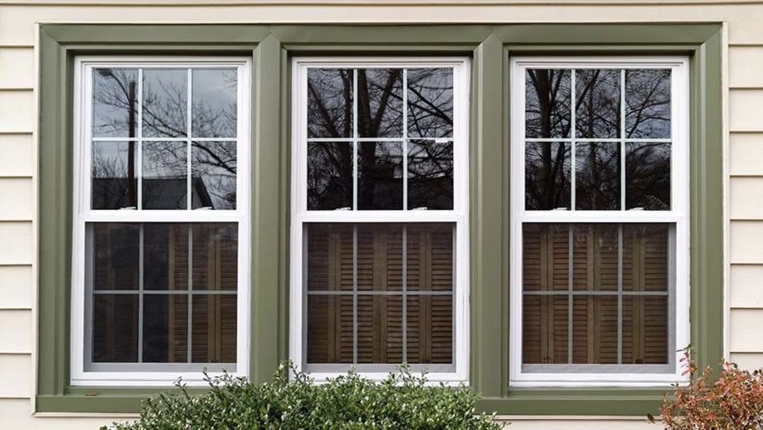 Triple-pane windows providing enhanced energy efficiency and noise reduction