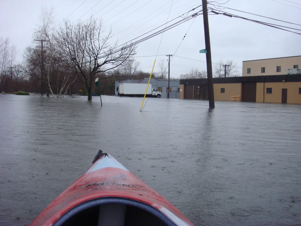 Seize the Flood – Urban Kayaking