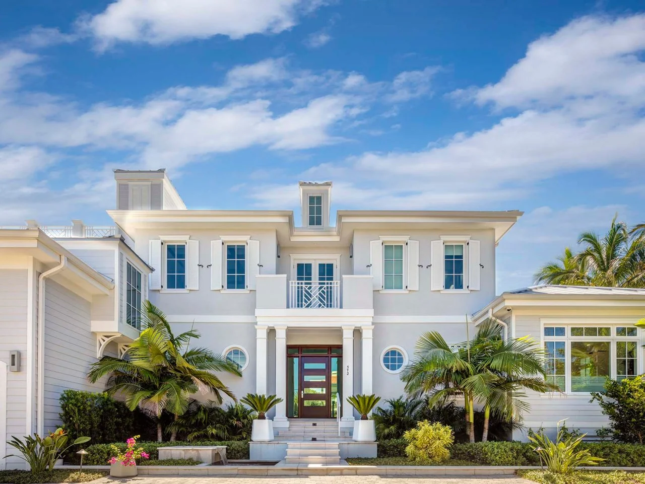 Elegant luxury estate home in Southwest Florida representing high value properties financed through jumbo mortgage loans
