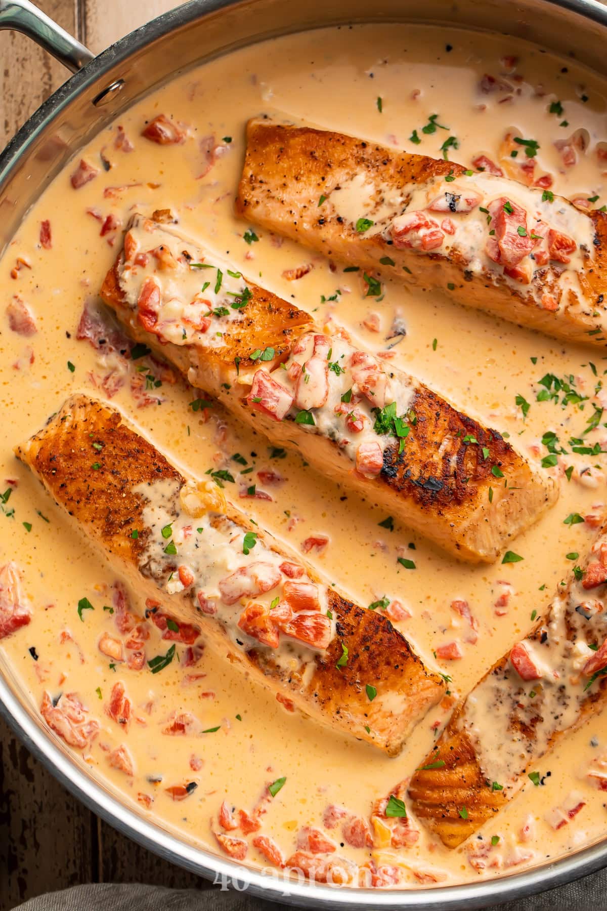 Creamy Red Pepper Salmon