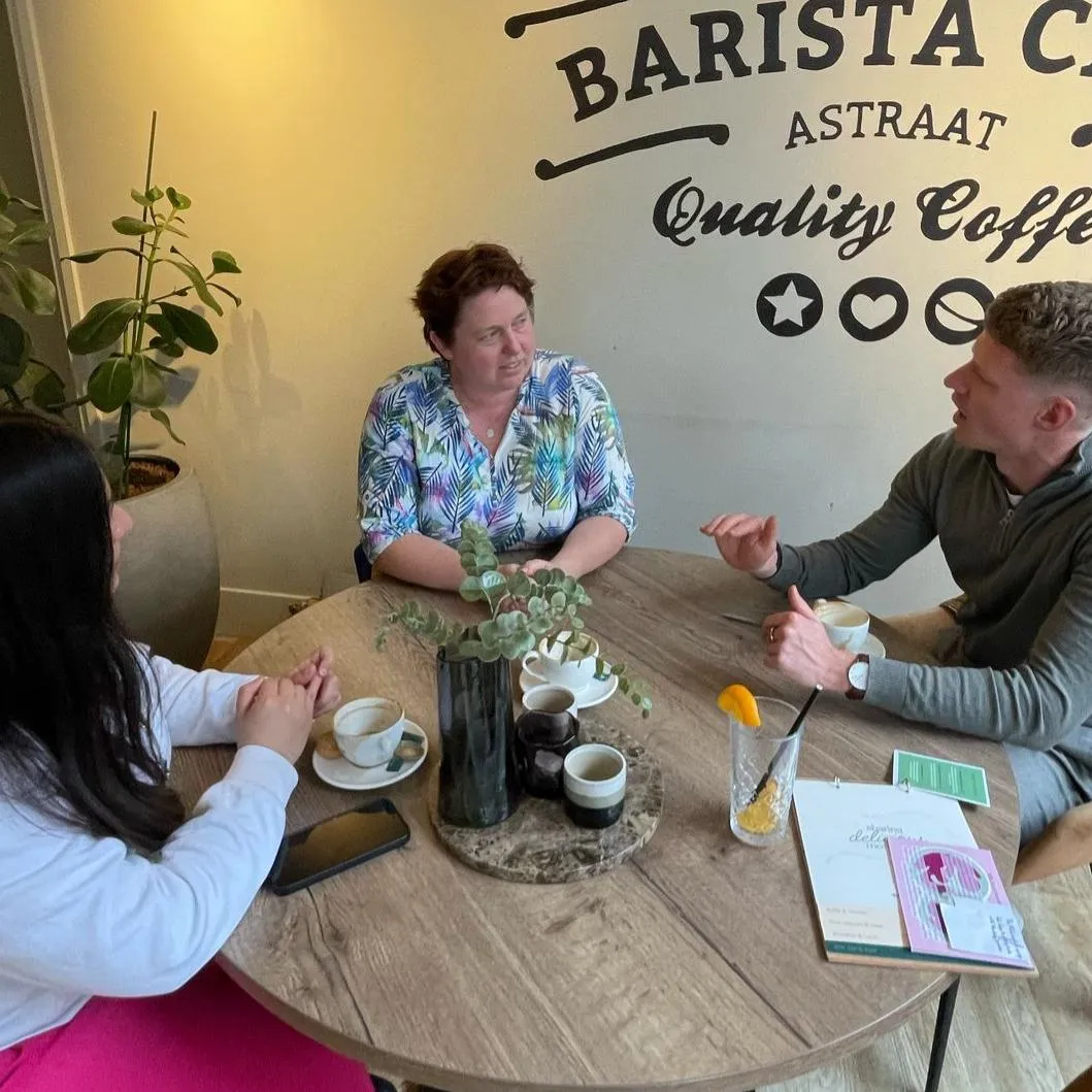 Ondernemers netwerkgesprek kleinschalig Make My Business