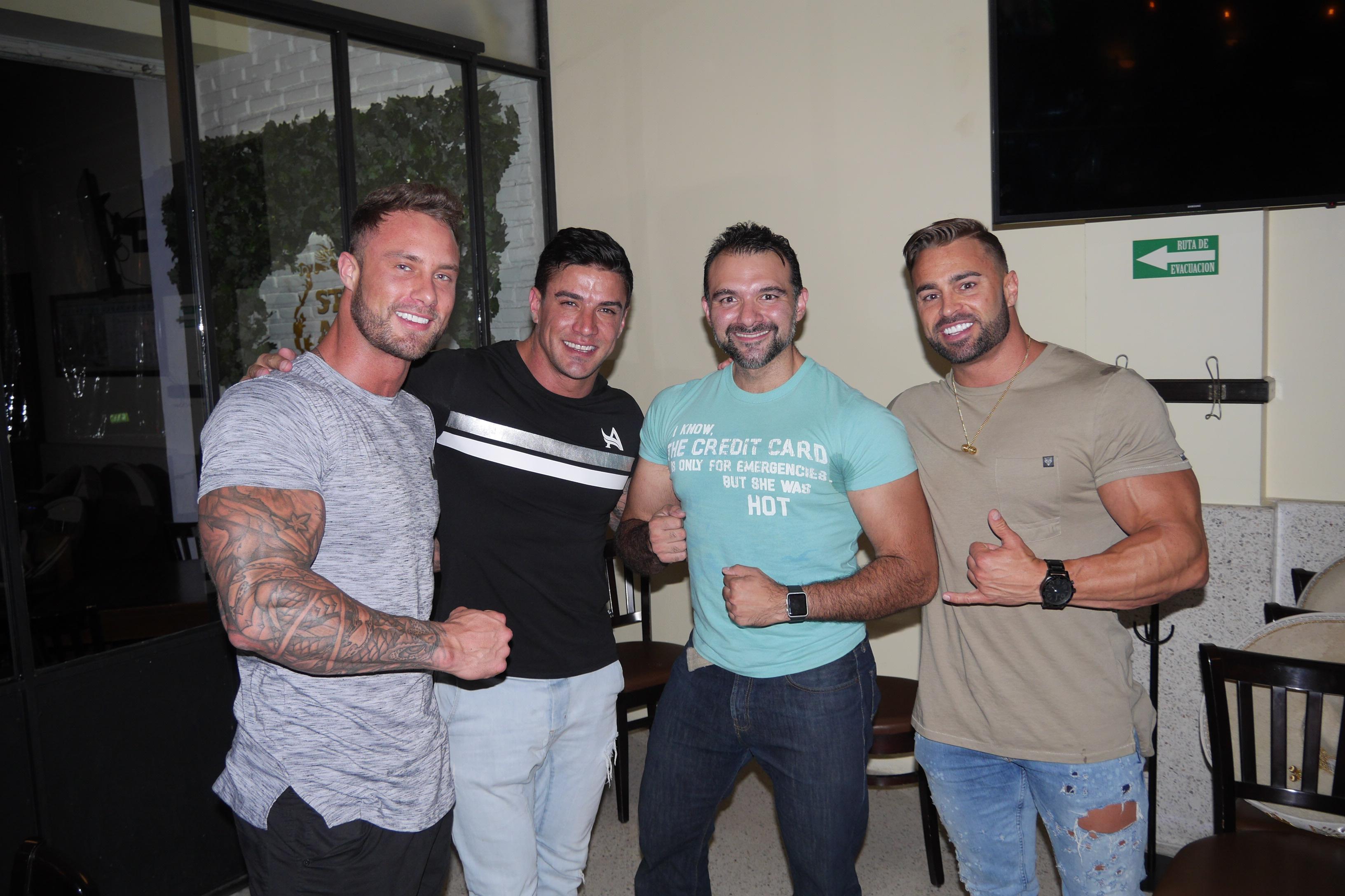 Dairo Dávila impartiendo coaching