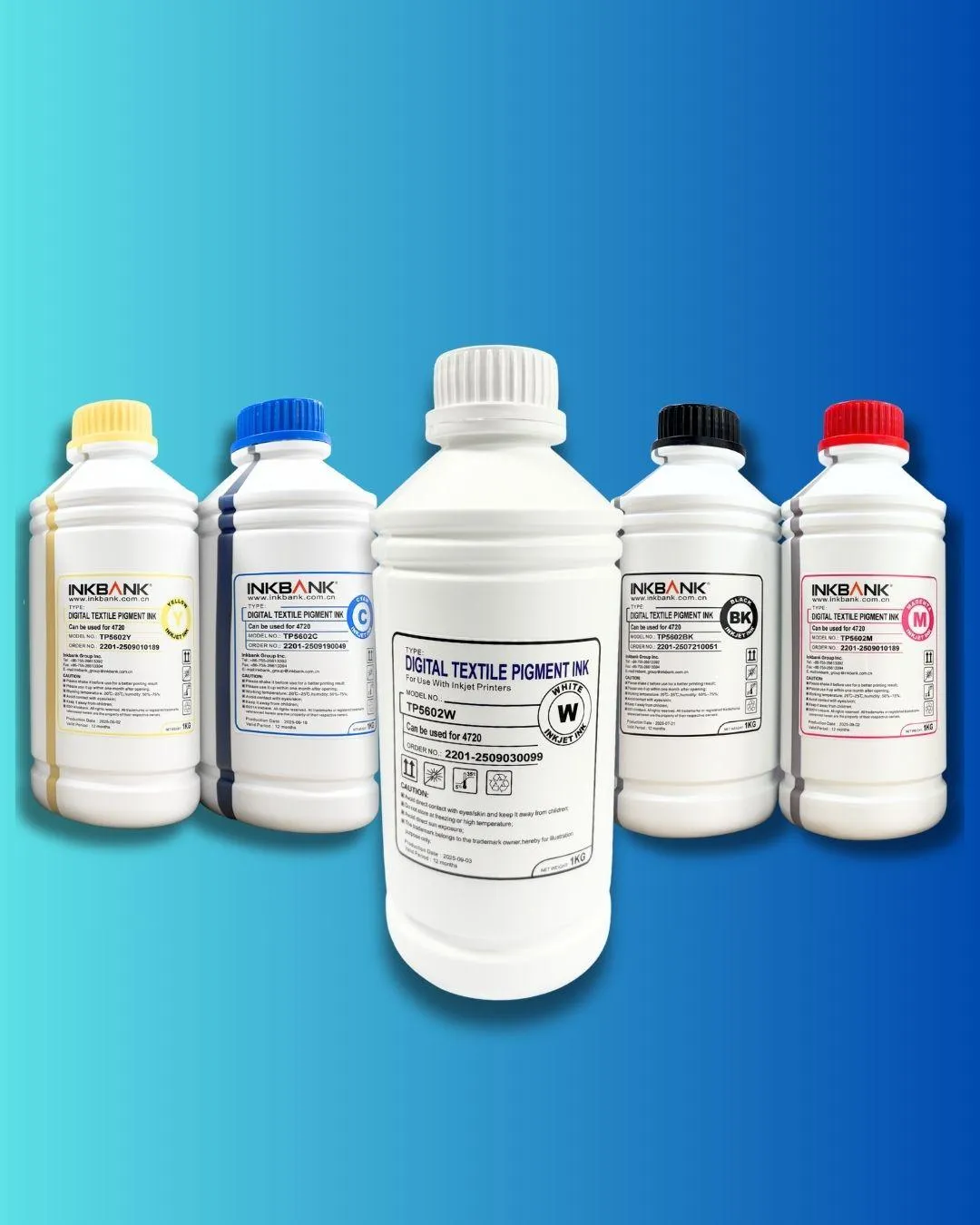 a close up of a wave