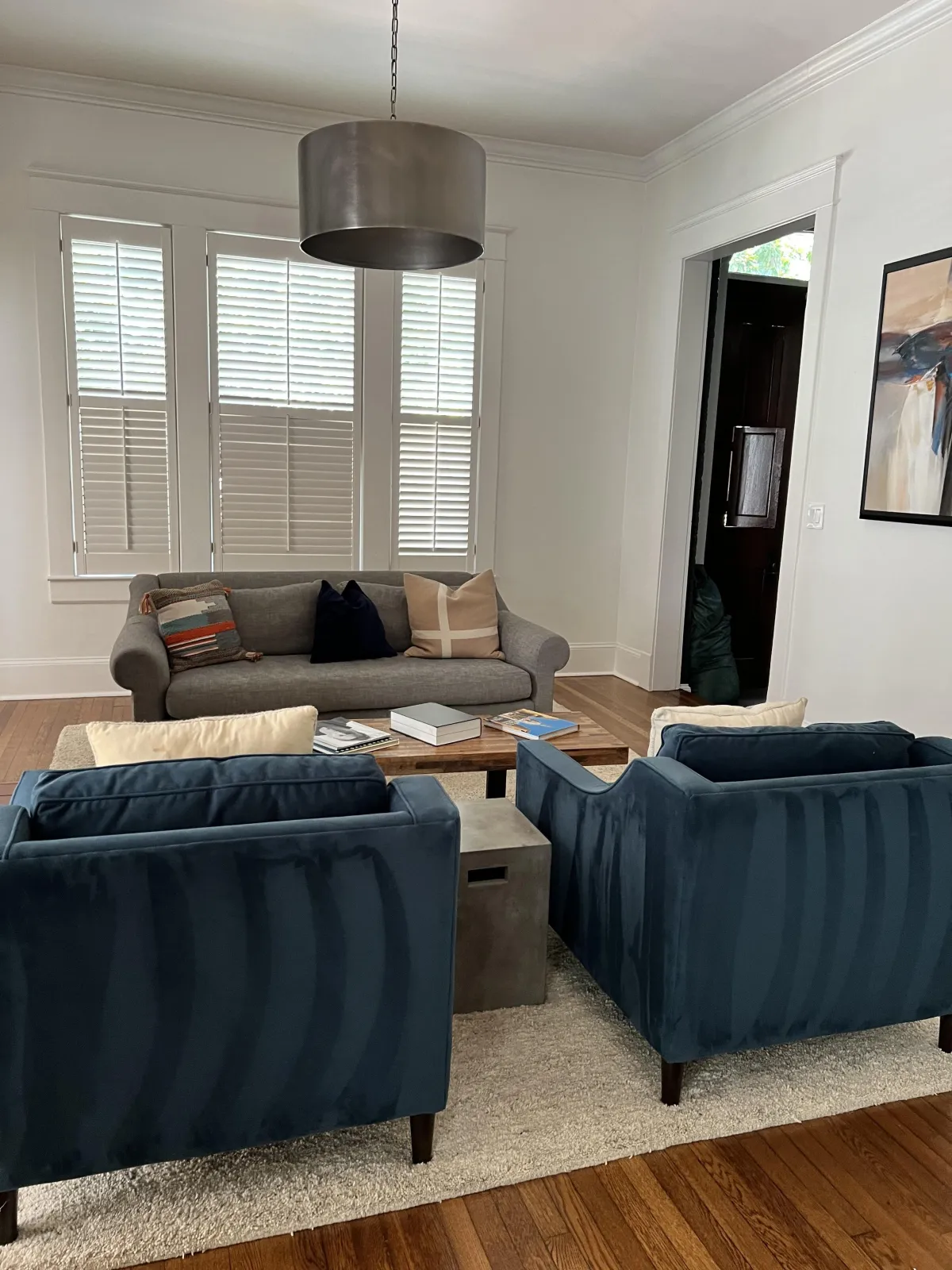 Dunwoody Move In/Out