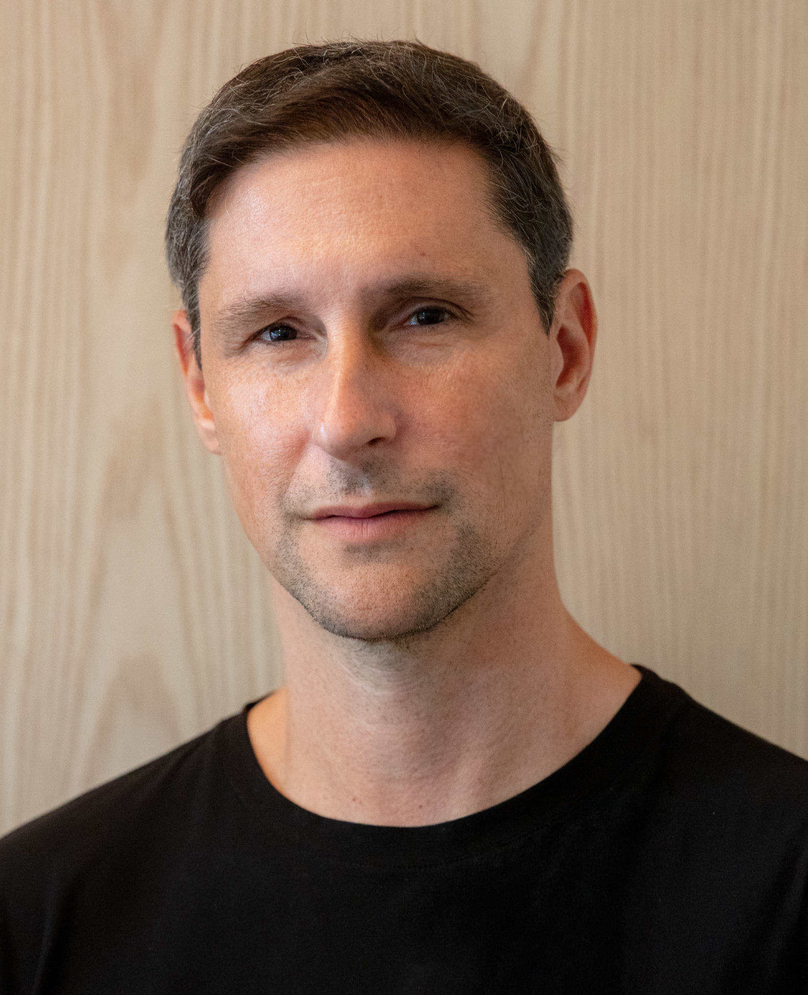 Steve Zuckerman portrait