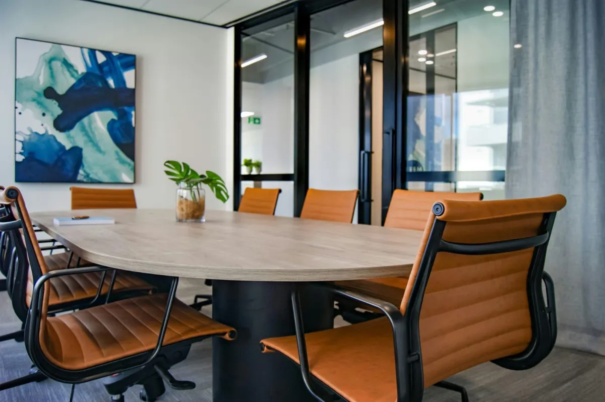 The Importance of Office Cleanliness: Creating Healthier and More Productive Workplace