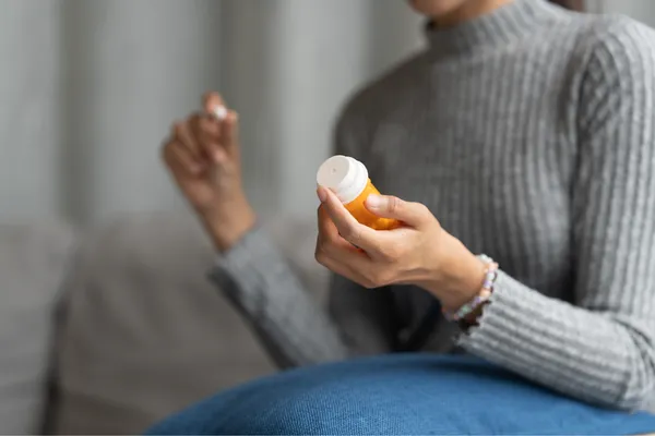 Quem toma Mounjaro tem que tomar vitaminas?