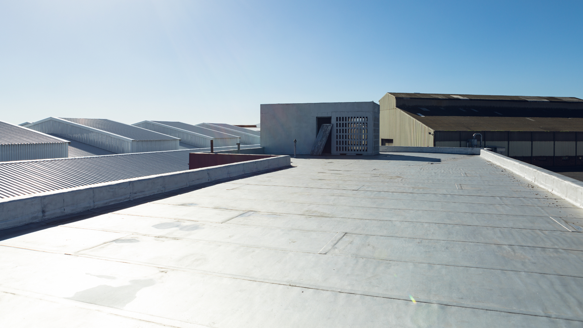 Dunning Roofing team providing commercial roofing services in Alabama