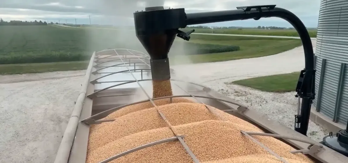 A Better Alternative to Competitor Grain Vacs