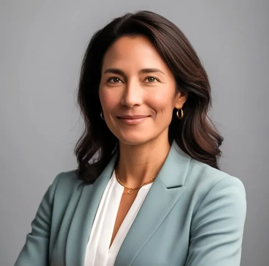 Regina Bowman - Holistic Health Expert and Cookbook Author