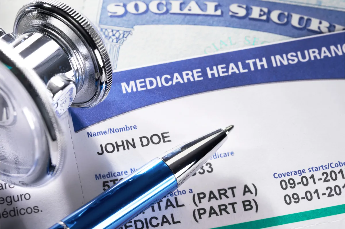 a statue of a woman with a crown on her head