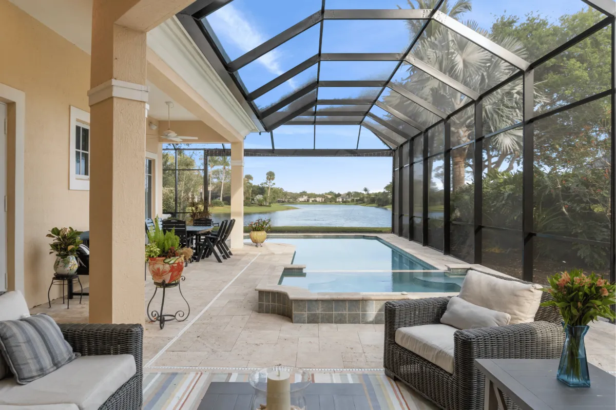 Pool screen enclosure lake view Tallahasee, F