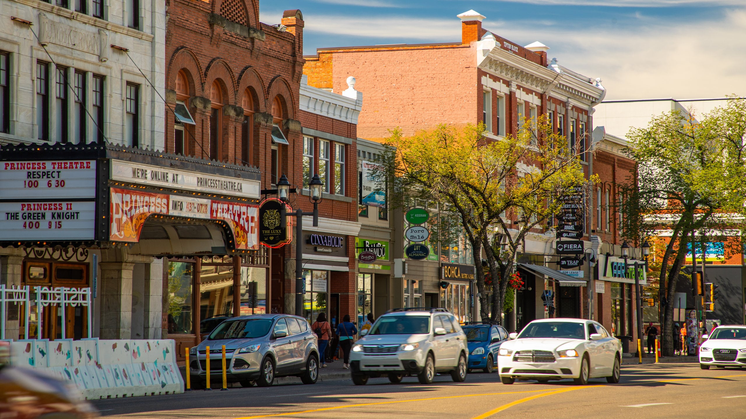 Road side shops at Whyte Ave in Edmonton