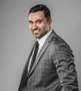 Verified agent headshot placeholder James Thorne