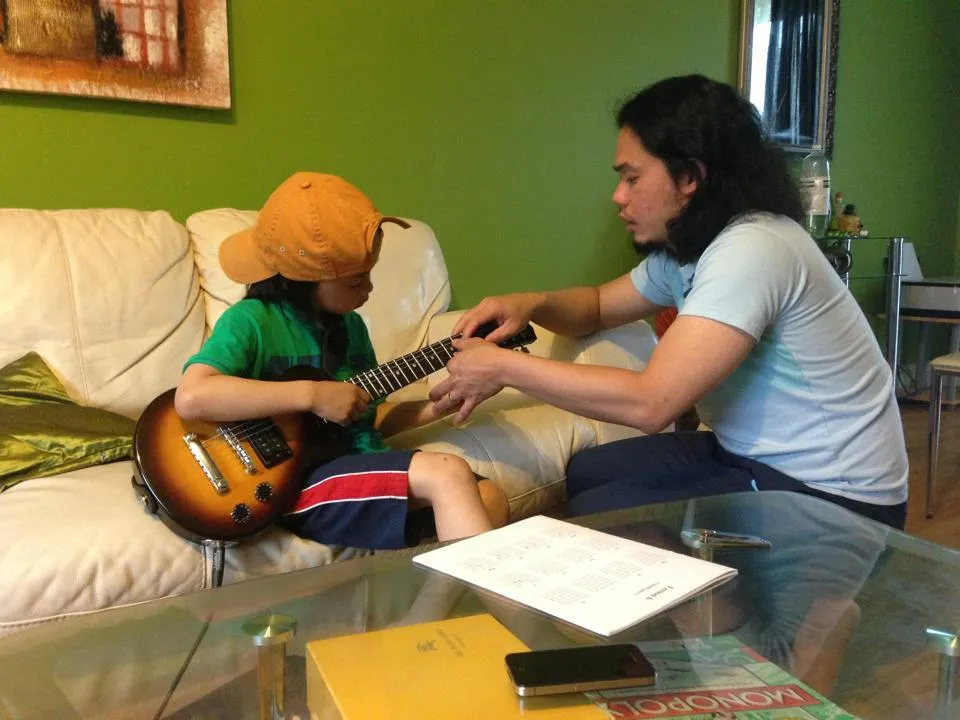Beginner Guitar Lessons for Early Starters (5 to 6 years old)