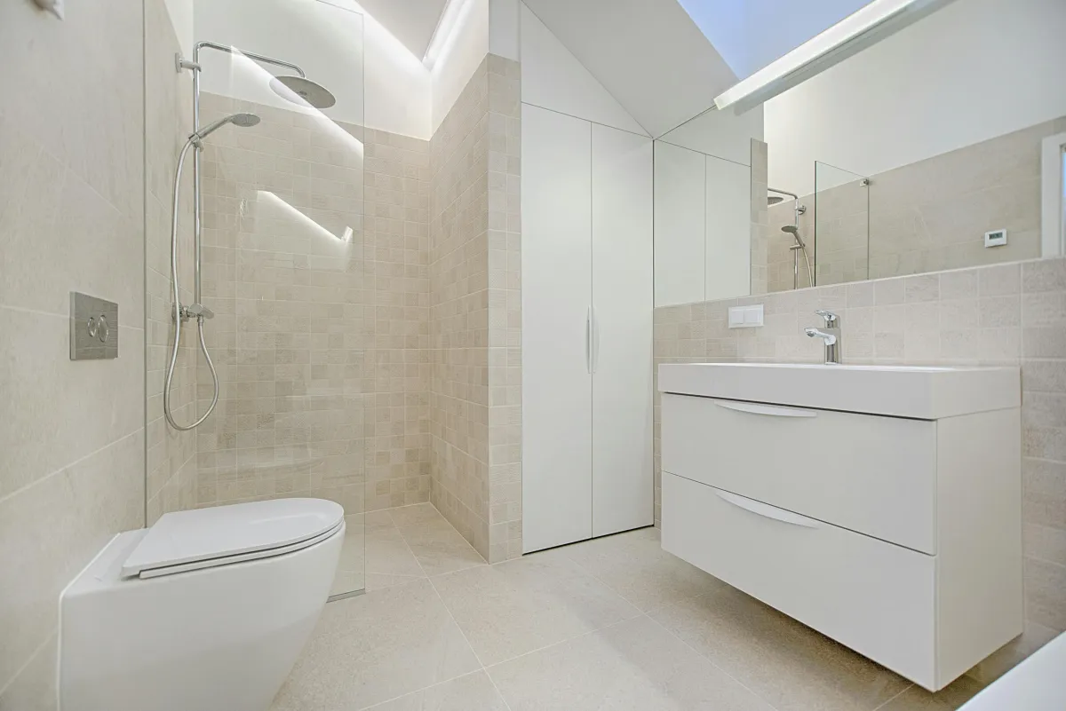 bathroom remodeling title shower repair Texas