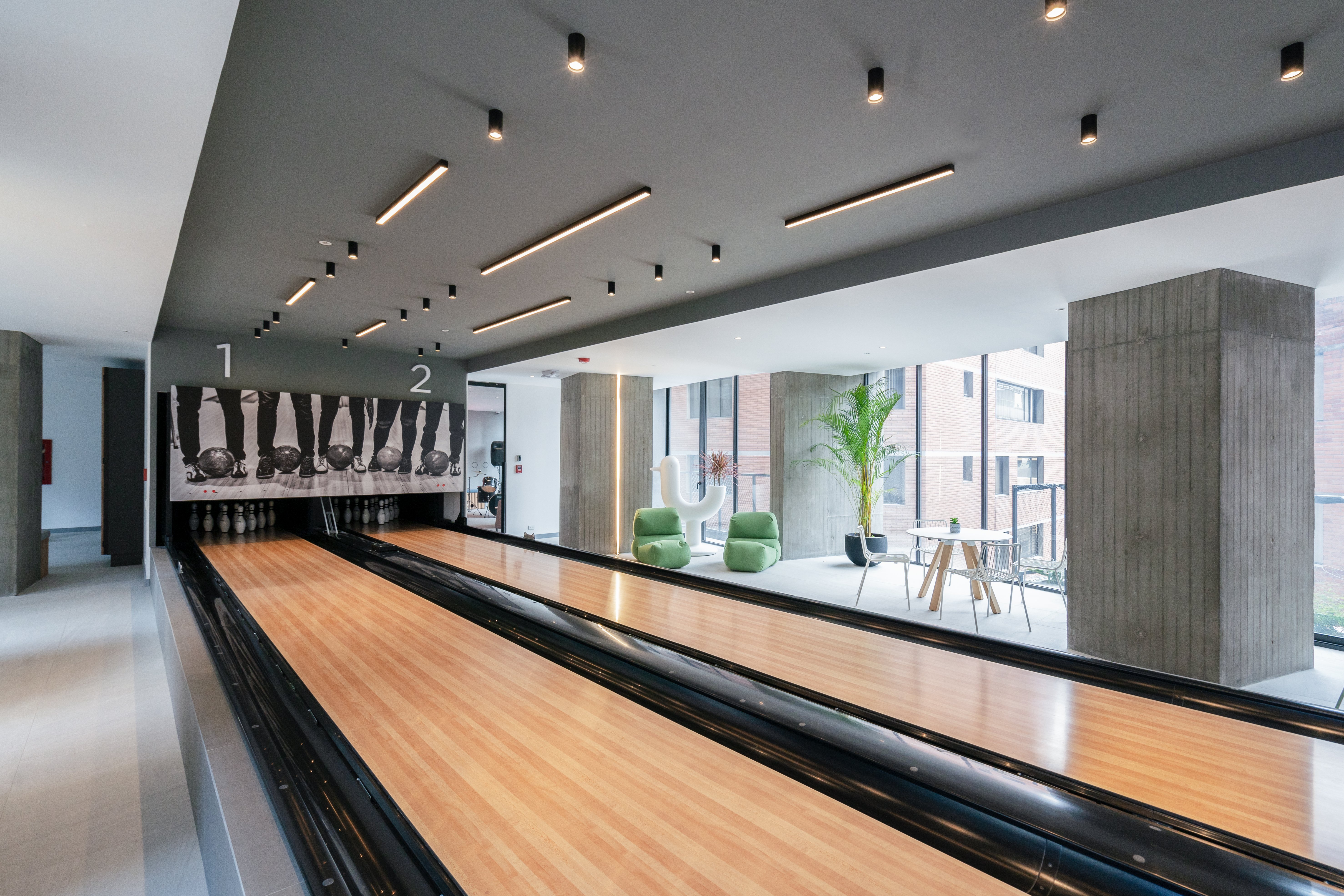 Terrazas con vegetación y conexión directa con la naturaleza