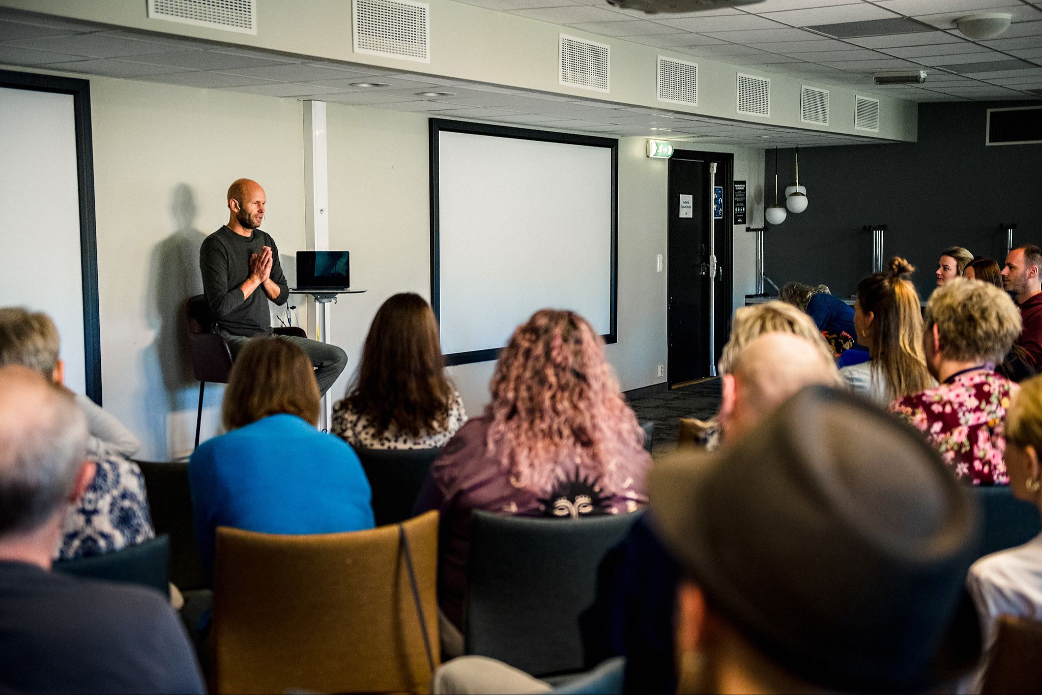 Foto van Guido Wernink tijdens een workshop