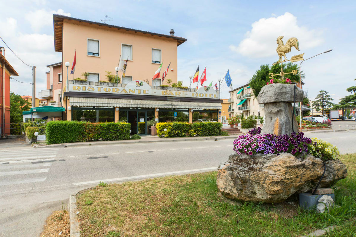 Elegant Italian hotel lounge with warm lighting and seating