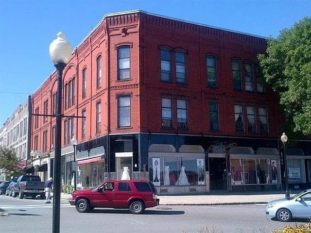 Composite deck with sun protection in Pleasant Street Extension Claremont NH