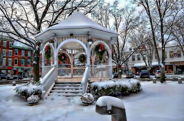 Historic home with compact grilling deck in downtown Keene NH