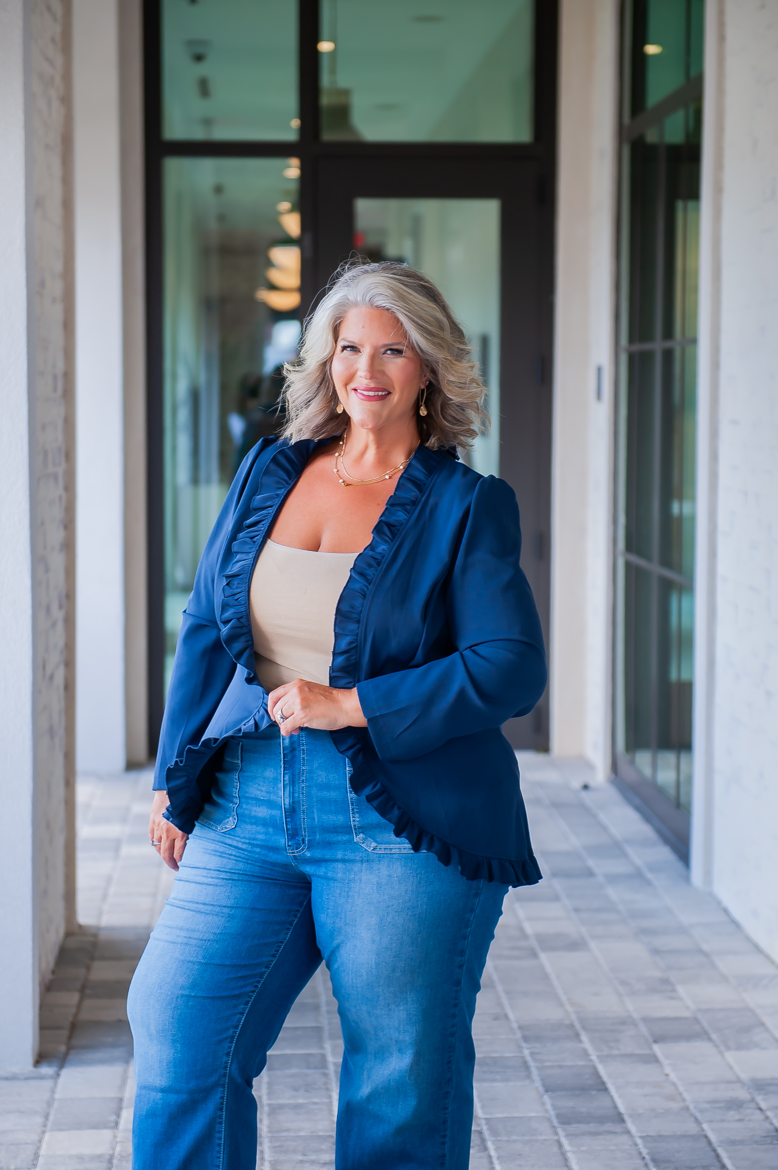 Sandi Smith, Sells the South Group
