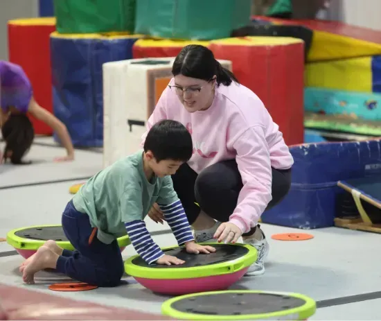 Kids gymnastics at Pinnacle Gymnastics in Medina Ohio