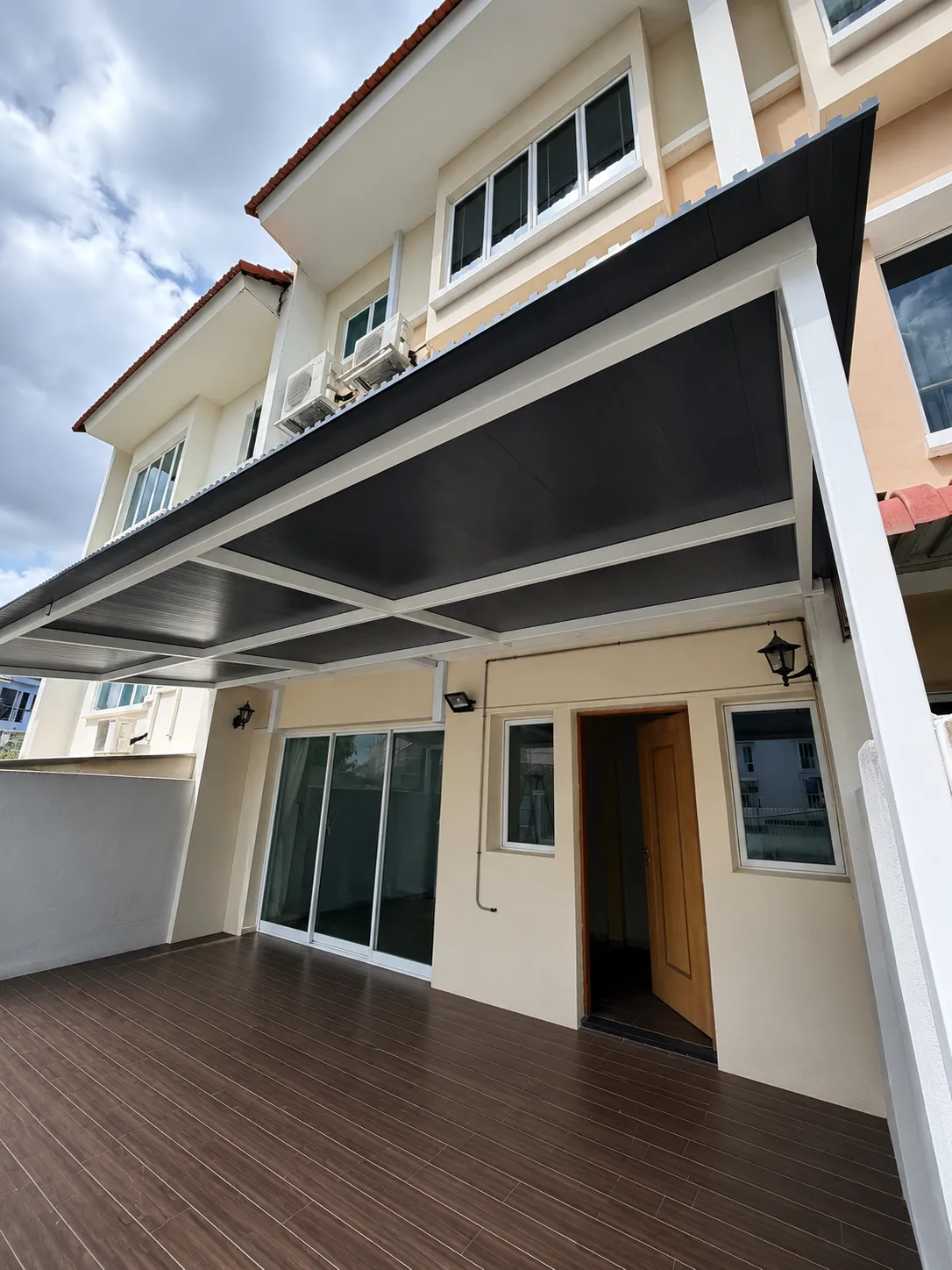 The Best Ways to Increase the Lifespan of Roofing Systems in Singapore