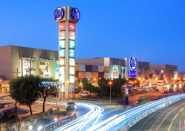 Commercial Hubs near Azure North Residences