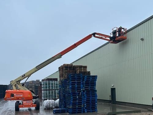 Commercial Exterior Cleaning in Manchester