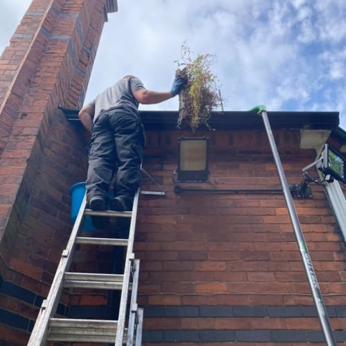 Worsley Gutter Cleaning