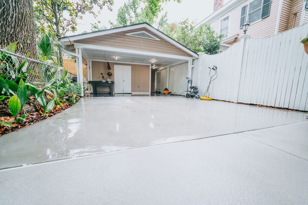 Suwanee Concrete levels Driveways and Slab