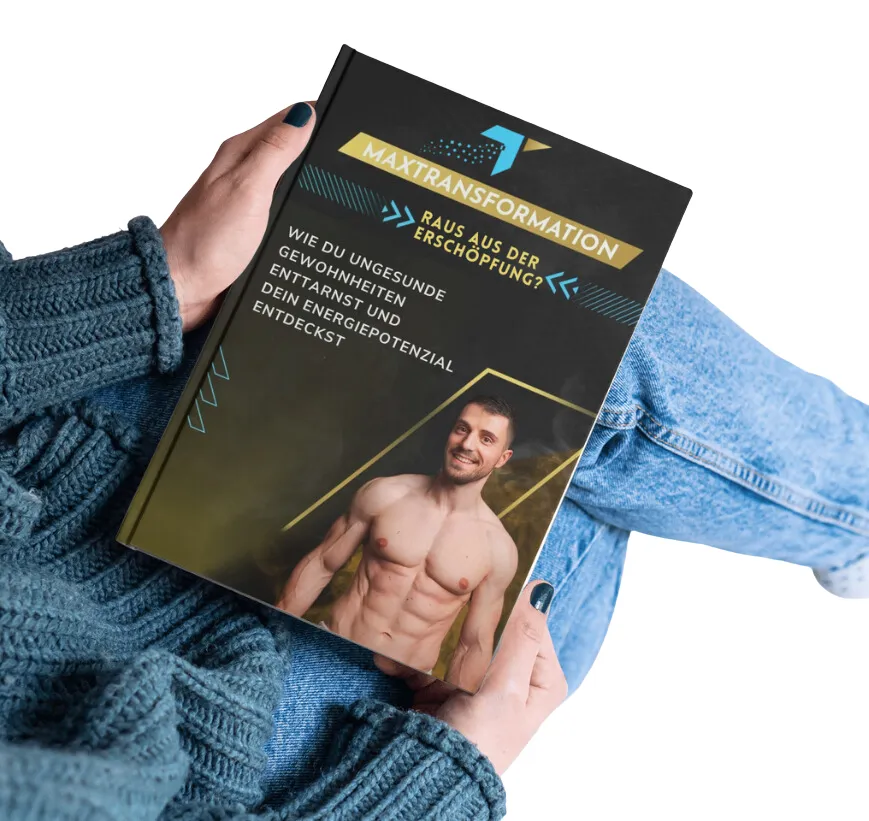 Maxtransformation E-Book Cover, eine Frau hält das Buch auf den beinen