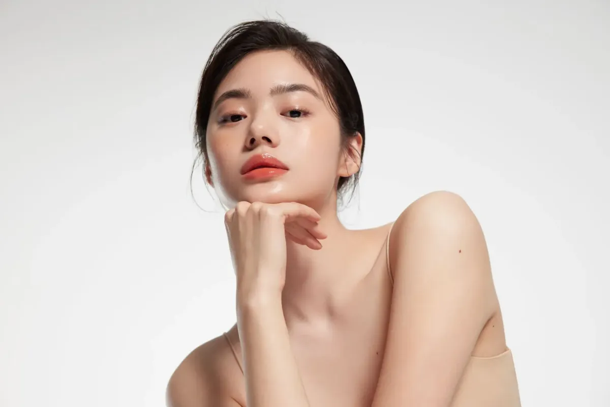 Juvederm Lip Fillers: What to Expect Before, During, & After Treatment