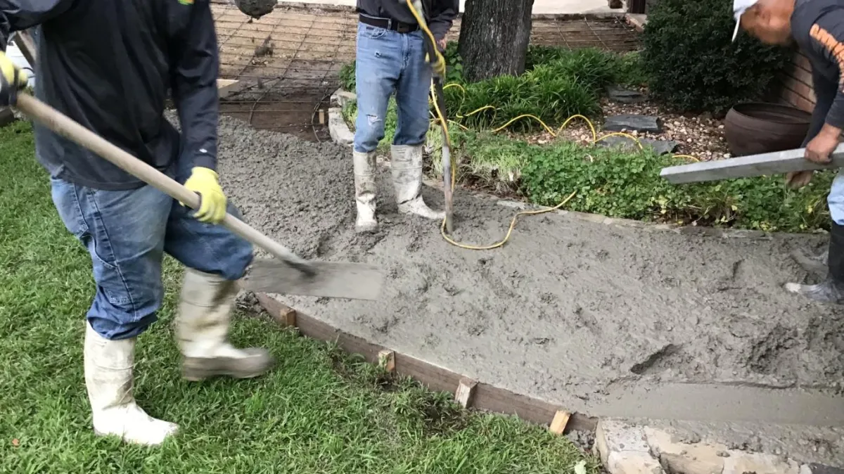 Amarillo Concrete builds and installs pathway