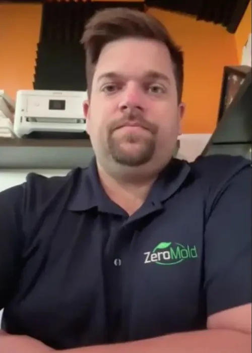 Mold Technician