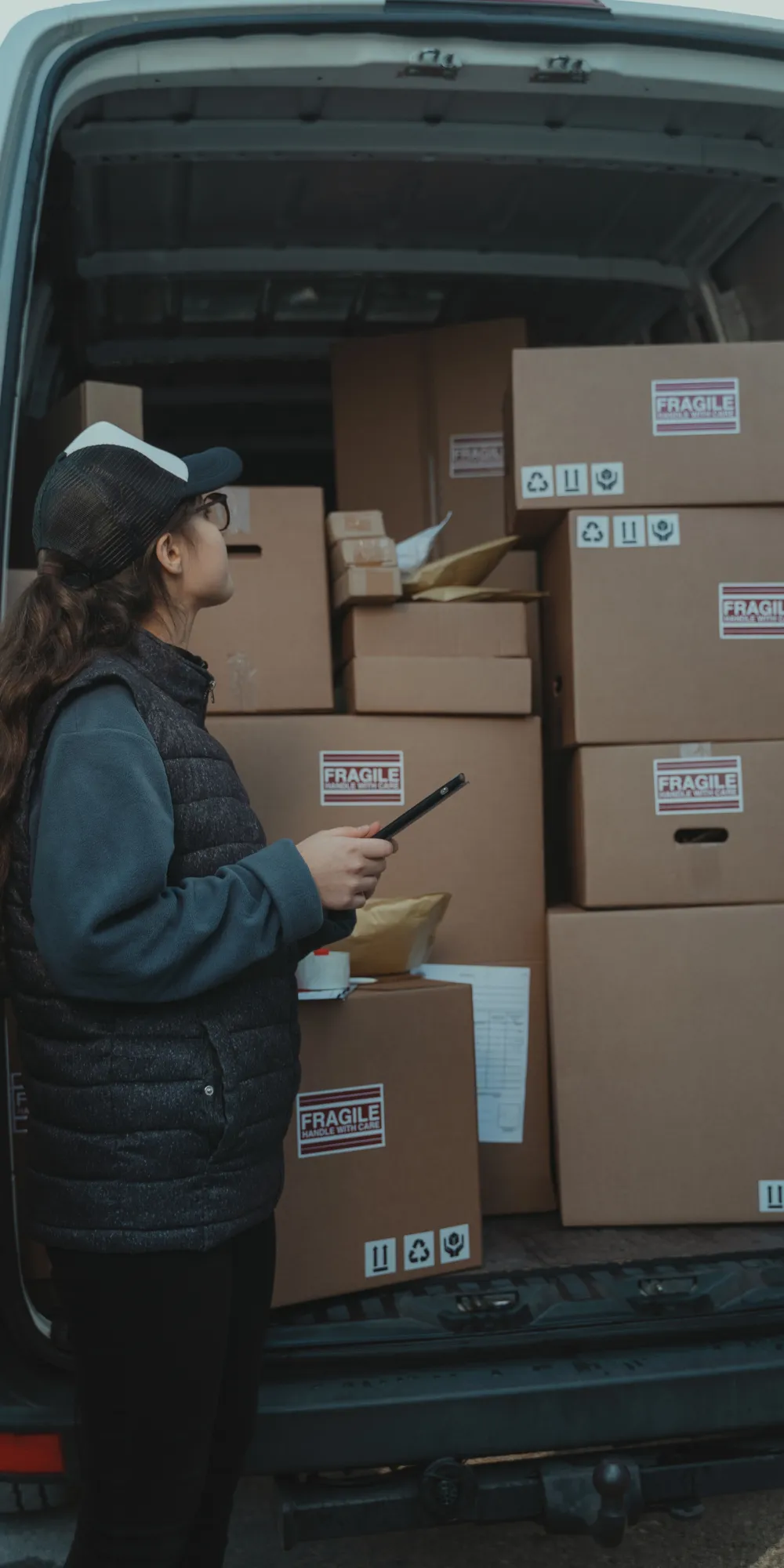 Alvy Delivers: Your Premier White Glove Delivery Partner