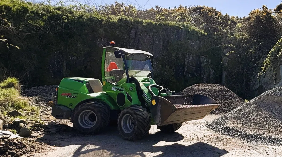 JF Groundworks Avant 760i compact loader on site, used for material handling, loading farm management and groundwork support