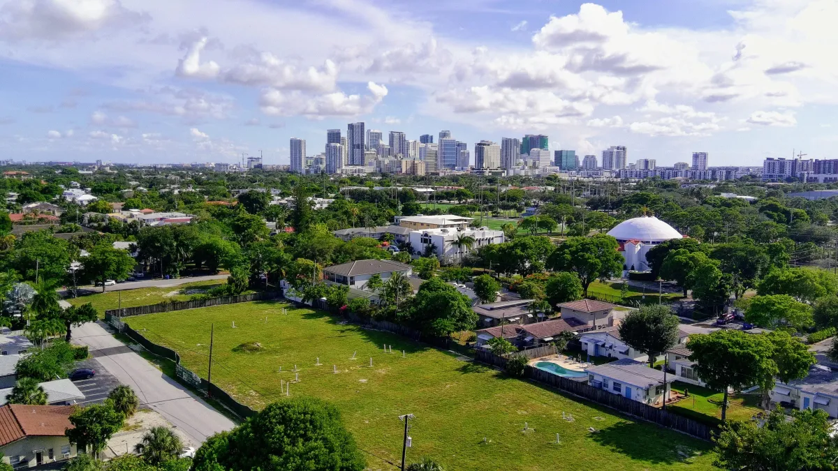 River view from 511 SE 5th Ave condo