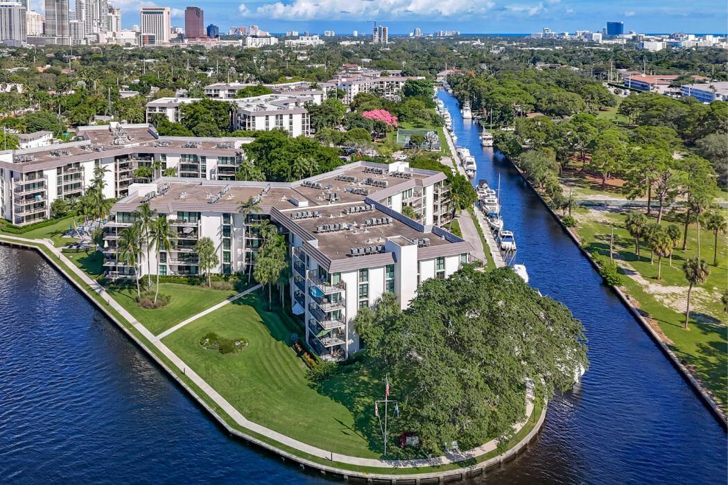 waterfront condo for rent in fort lauderdale river reach community