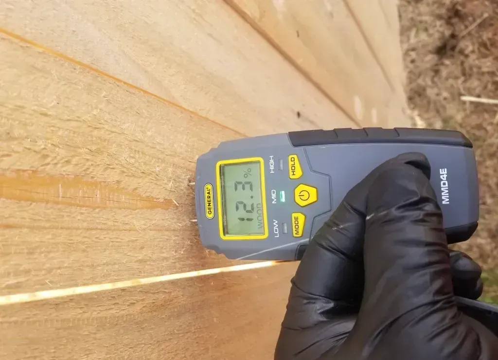 When Should You Stain a New Cedar Fence in Oklahoma City?