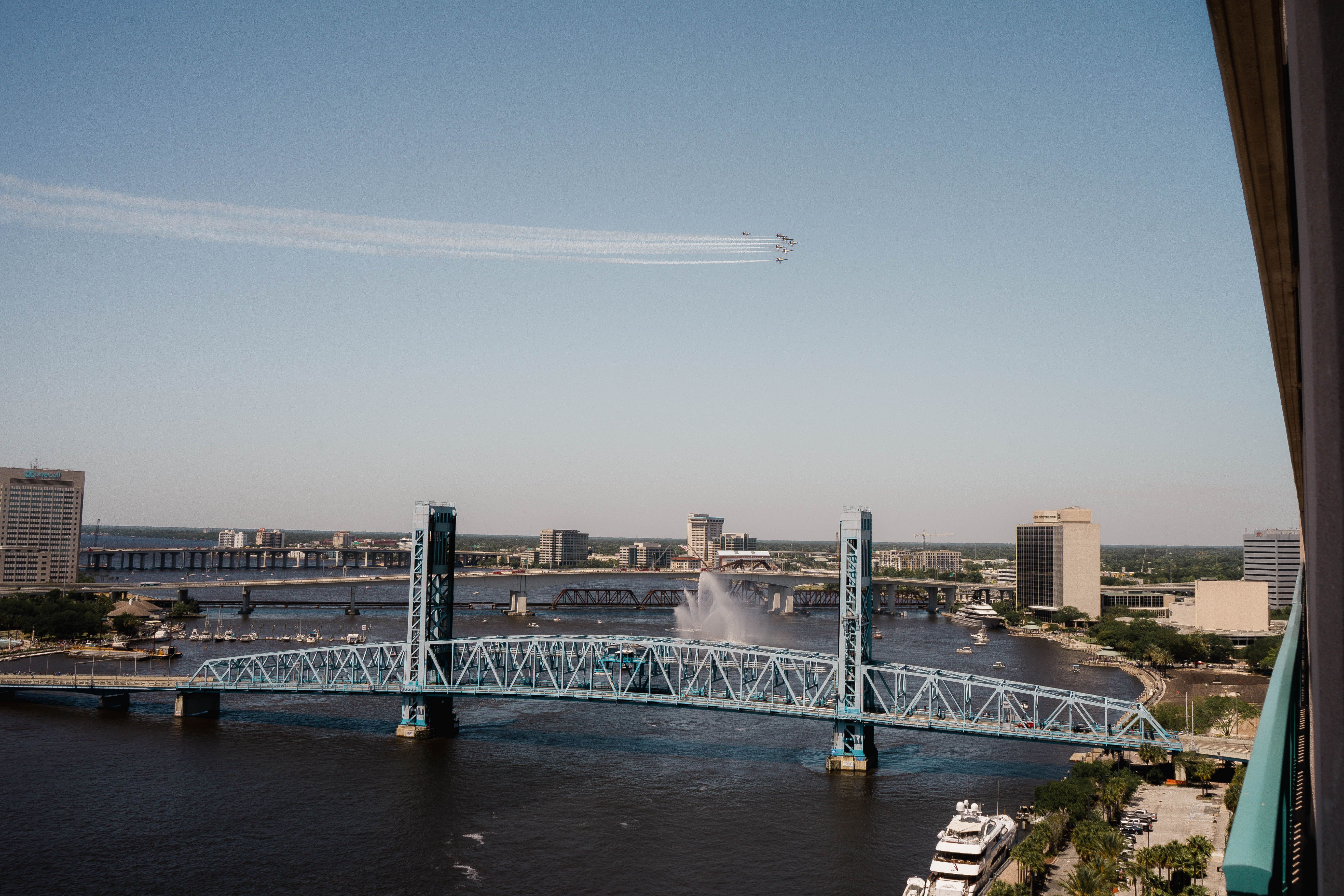 🌊 Top Scenic Drives in Jacksonville, FL: Beaches, Bridges & River Views | Alligenz Car Rental Management LLC, Jacksonville, FL 🚗