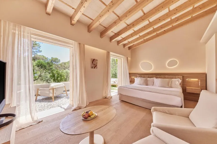 luxury babymoon hotel