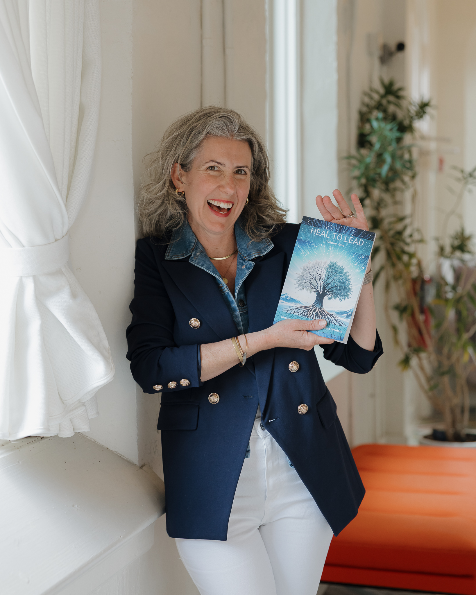 Marie Smith Headshot