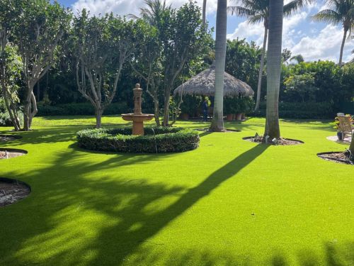 {{ custom_values.service_1 }} in {{custom_values.biz_area_1})