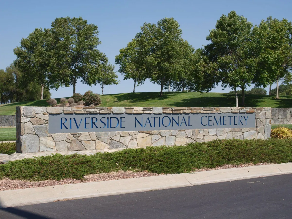 Riverside National Cemetery