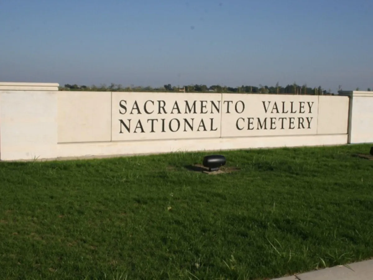 Sacramento National Cemetery 