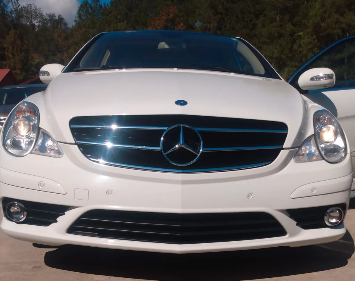 Headlight Restoration in Jacksonville, AL